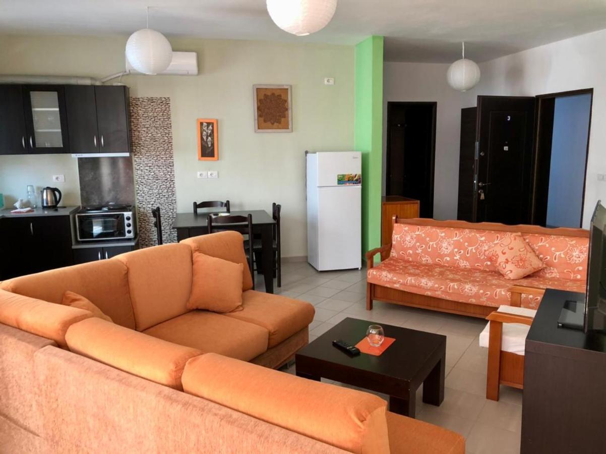Lorenso Guest House Sarandë Eksteriør billede