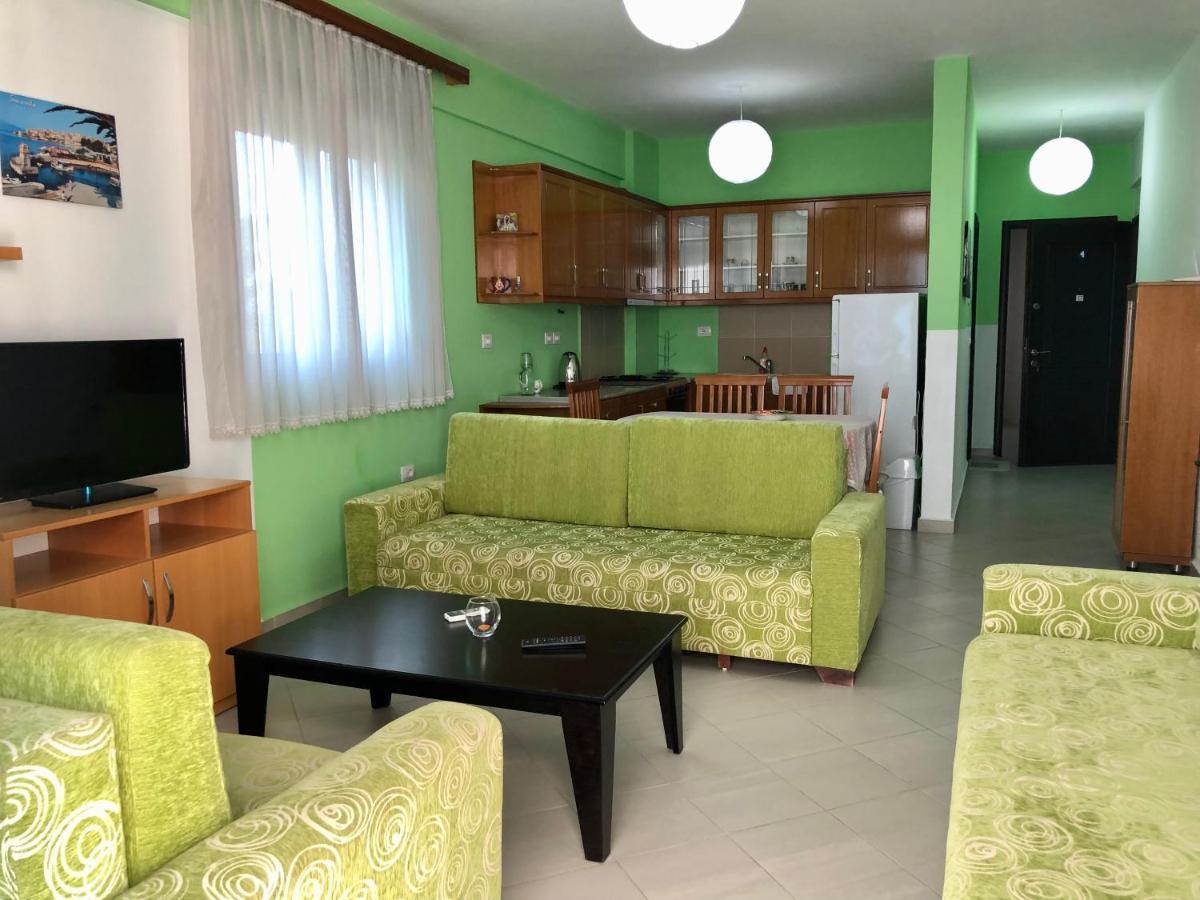 Lorenso Guest House Sarandë Eksteriør billede