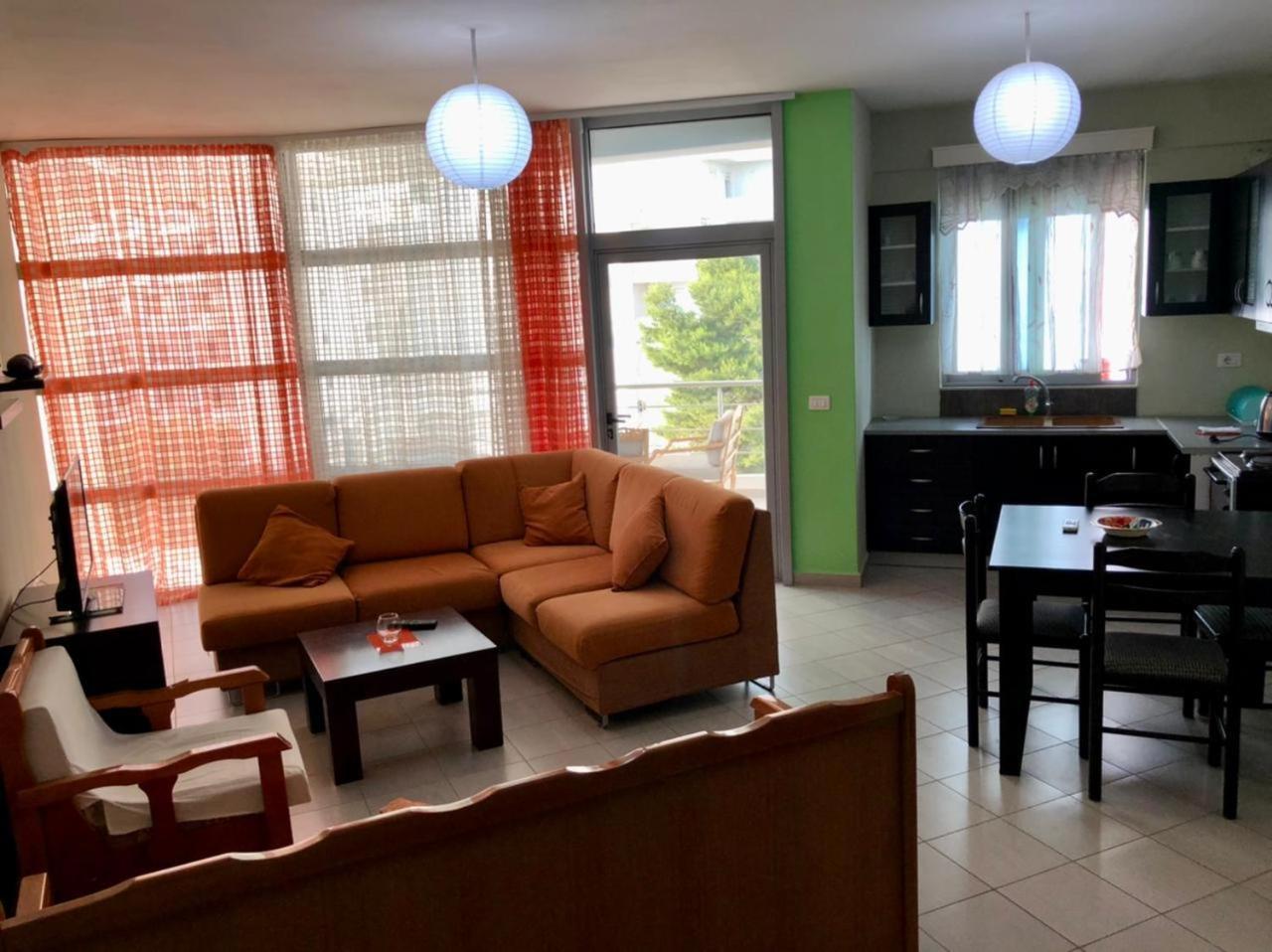 Lorenso Guest House Sarandë Eksteriør billede