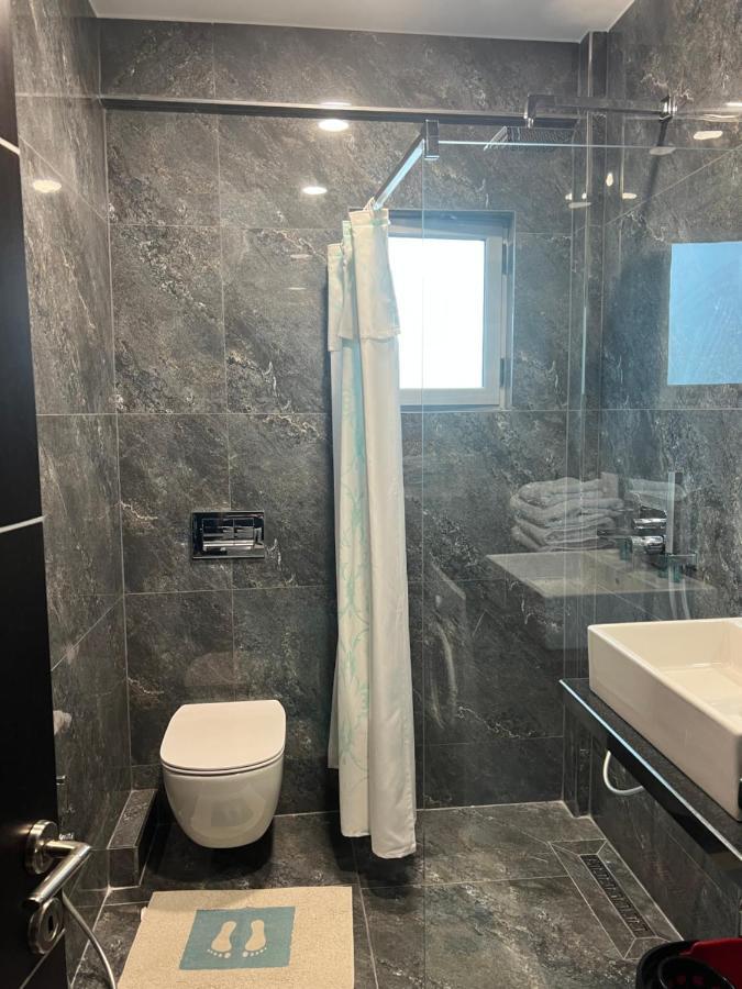 Lorenso Guest House Sarandë Eksteriør billede